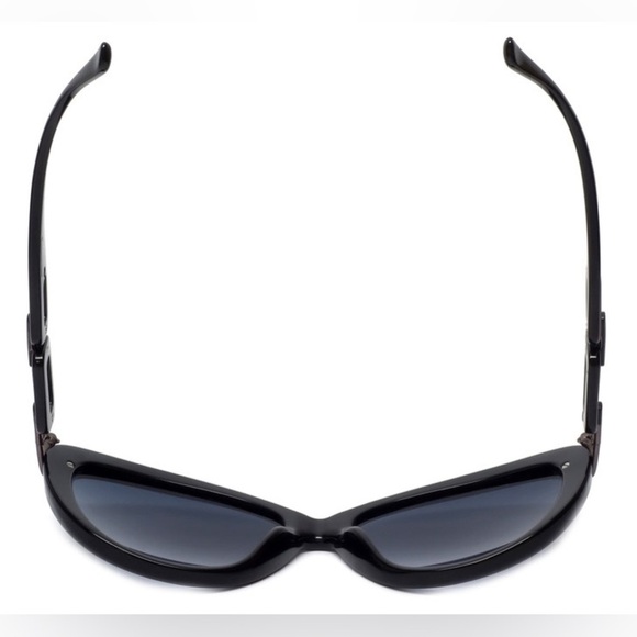 Guess Designer Cat Eye Sunglasses in Black Frame with Grey Gradient Lens |NEW🕶️ - Picture 10 of 11